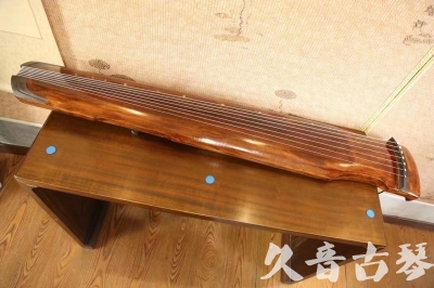 吐鲁番地区●久音古琴  ●今日推荐20230527  [断纹仲尼式]