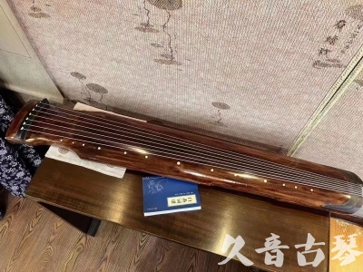 吐鲁番地区●久音古琴  ●今日推荐20230715  [断纹仲尼式]