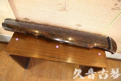 吐鲁番地区●久音古琴  ●臻品推荐 20231106 [犀牛皮纹伏羲式]