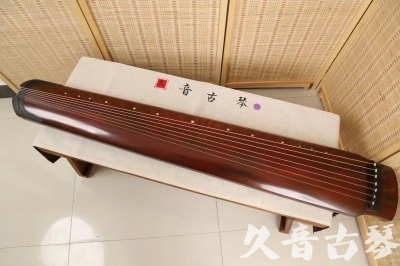 吐鲁番地区●久音古琴  ●典藏系列20240227  [洒金绿绮]